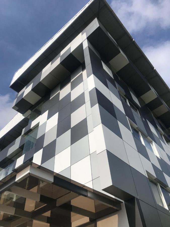 Niasha Hotell Mangalore Exteriör bild